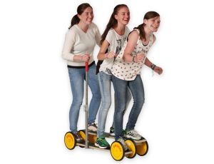 Pedalo družinsko leseno Holz-Hoerz